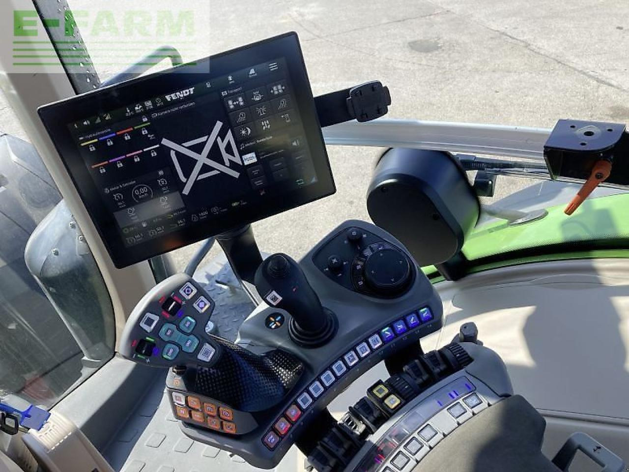 Trator Fendt 942 vario gen7 profi plus ProfiPlus: foto 16 Trator Fendt 942 vario gen7 profi plus ProfiPlus: foto 16