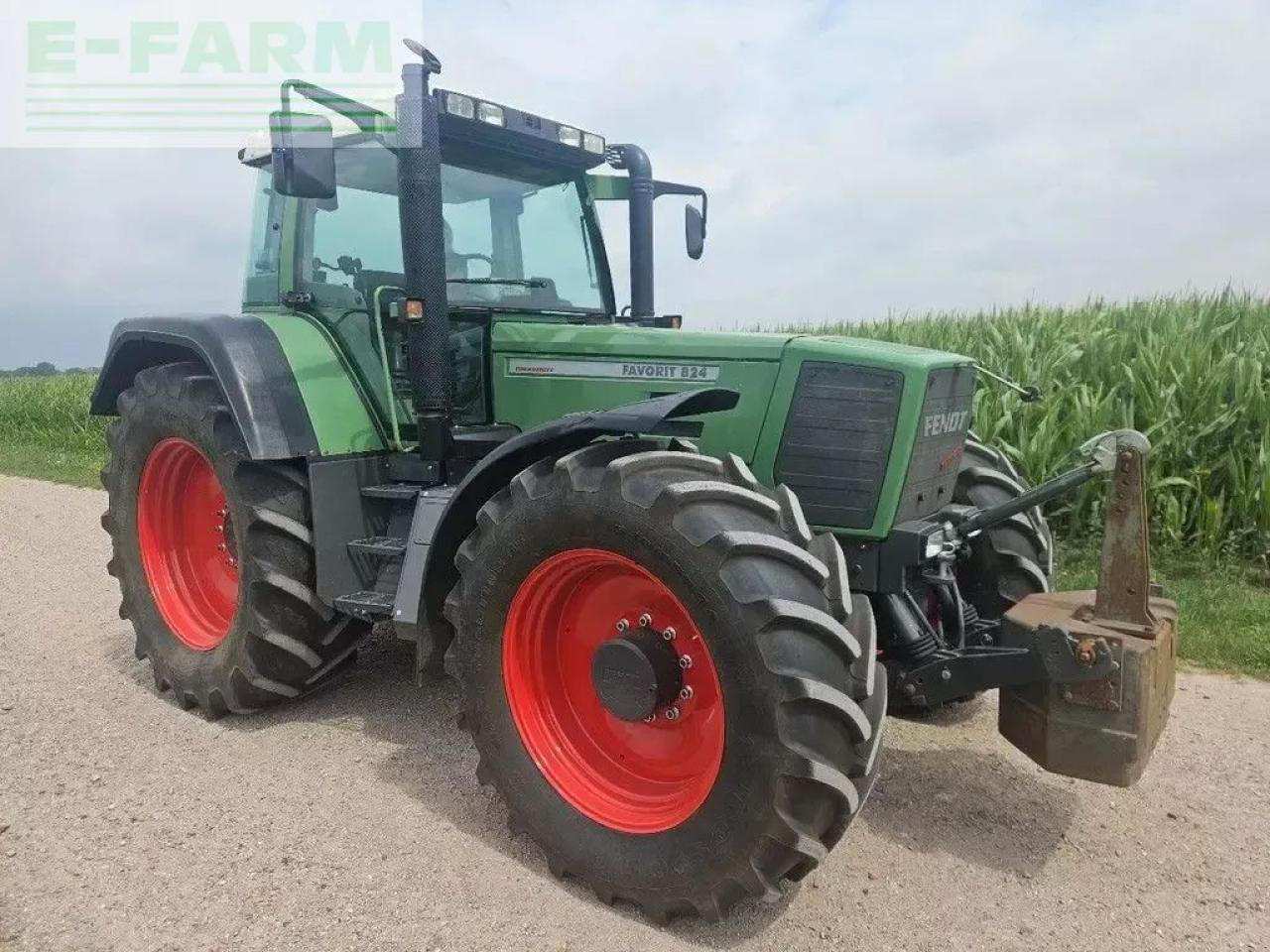 Fendt favorit 824 turboshift ( 816 818 822 ) - Trator: foto 5 Fendt favorit 824 turboshift ( 816 818 822 ) - Trator: foto 5