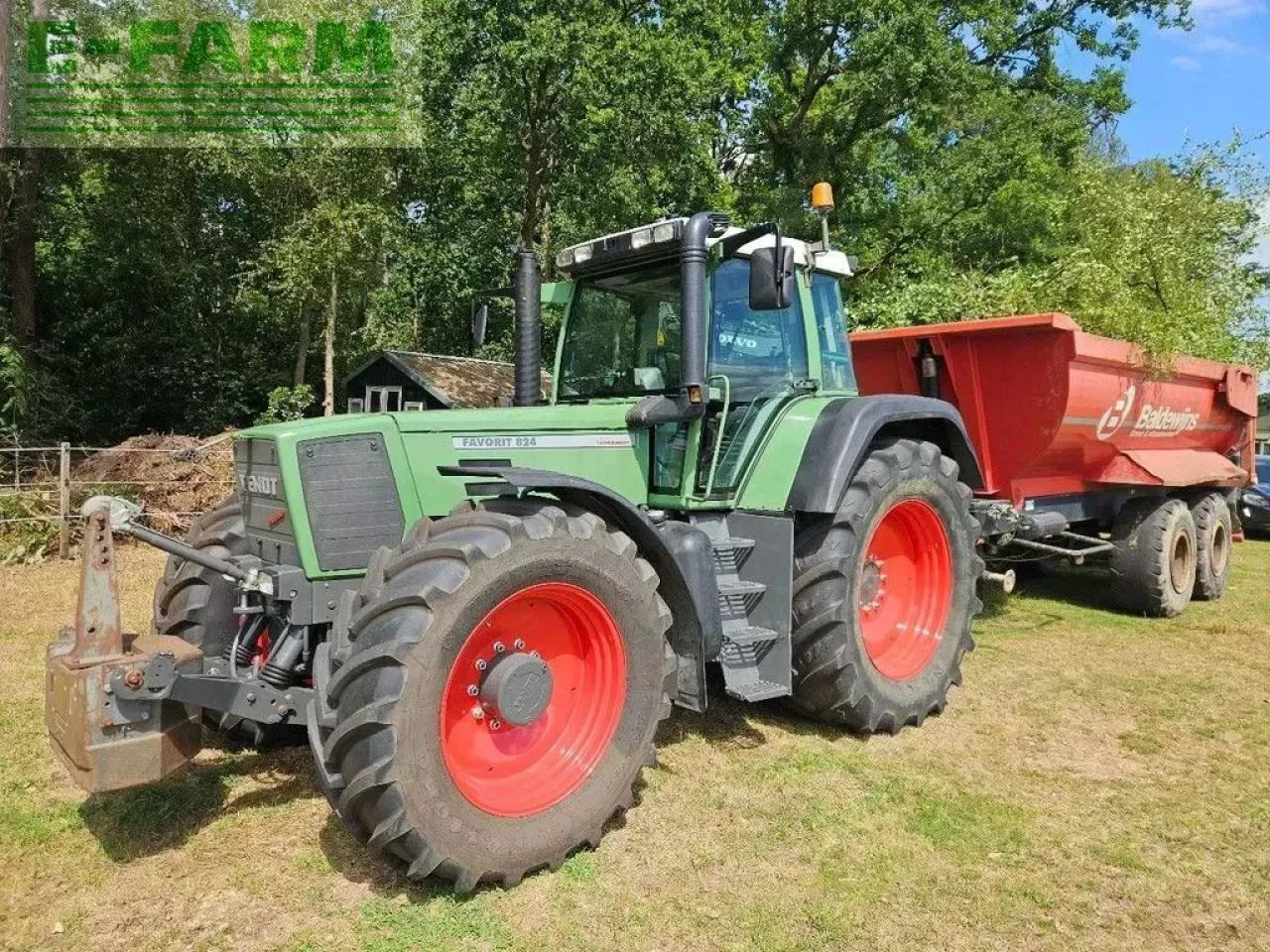 Fendt favorit 824 turboshift ( 816 818 822 ) - Trator: foto 2 Fendt favorit 824 turboshift ( 816 818 822 ) - Trator: foto 2