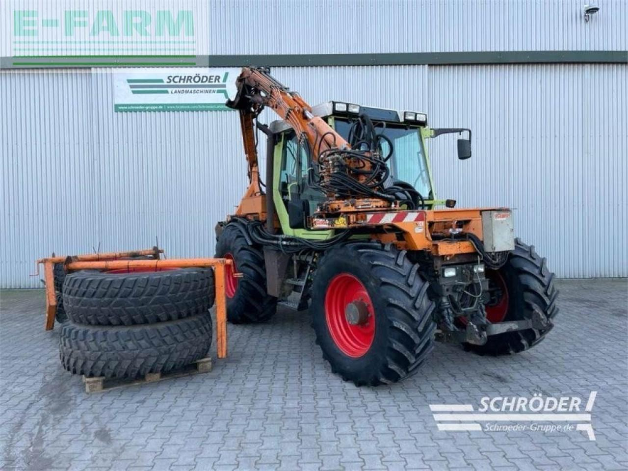 Fendt xylon 524 - Trator: foto 1 Fendt xylon 524 - Trator: foto 1