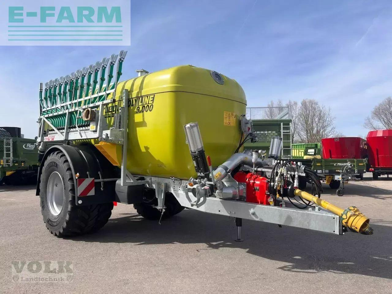 Fliegl pfw 9000 poly line einachs - Pulverizador automotor: foto 2 Fliegl pfw 9000 poly line einachs - Pulverizador automotor: foto 2