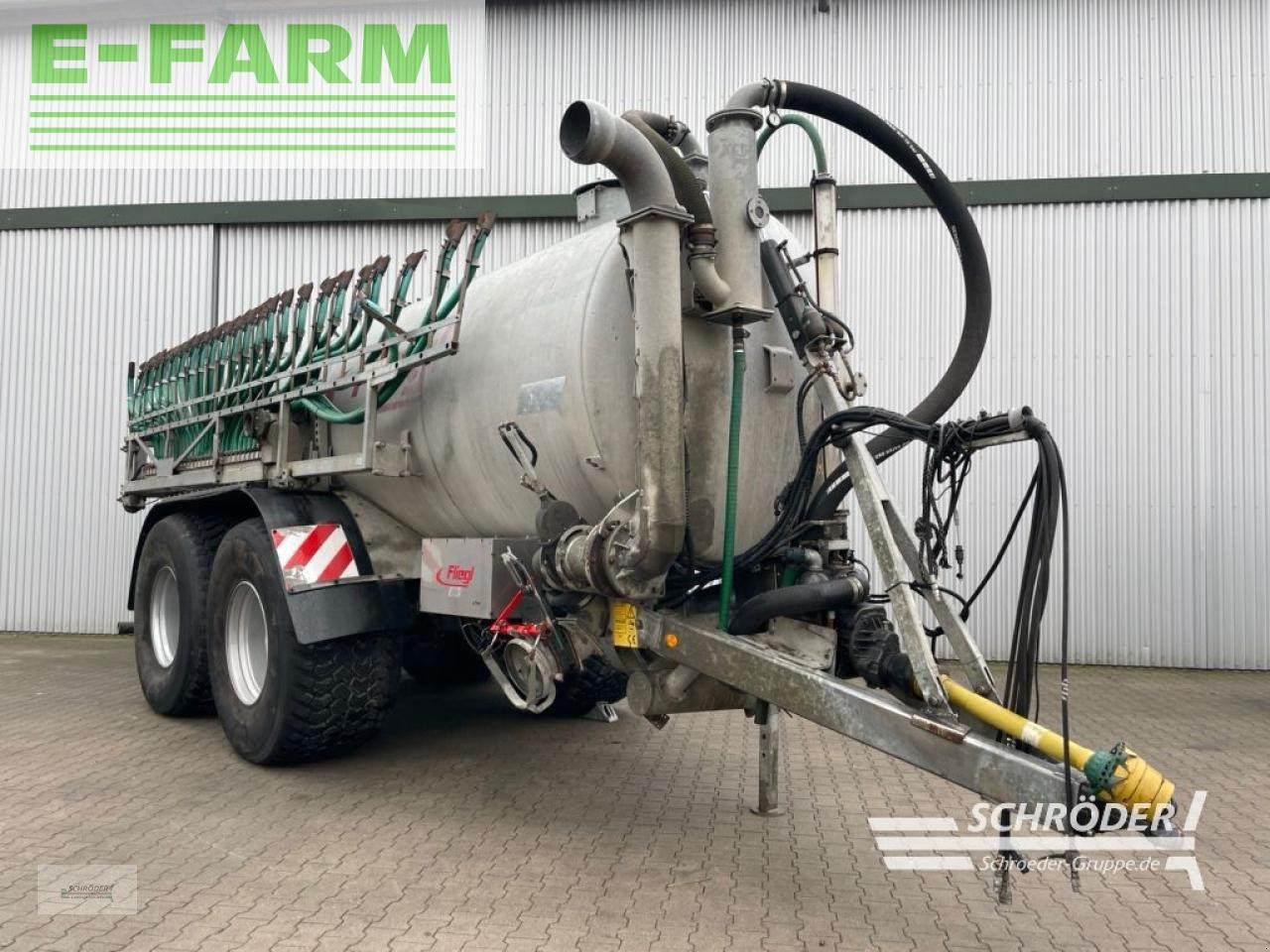 Fliegl vfm 18000 maxxline - Pulverizador automotor: foto 1 Fliegl vfm 18000 maxxline - Pulverizador automotor: foto 1