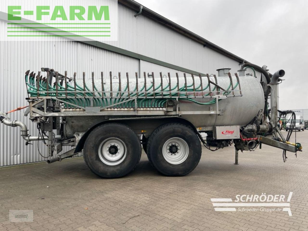 Fliegl vfm 18000 maxxline - Pulverizador automotor: foto 2 Fliegl vfm 18000 maxxline - Pulverizador automotor: foto 2