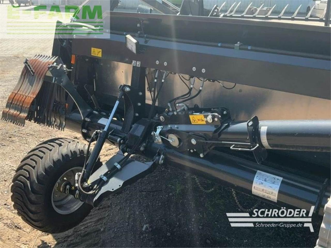 Geringhoff 10,65m bandschneidwerk truflex 35 +wagen - Acessórios para Colhedora de forragem: foto 5 Geringhoff 10,65m bandschneidwerk truflex 35 +wagen - Acessórios para Colhedora de forragem: foto 5