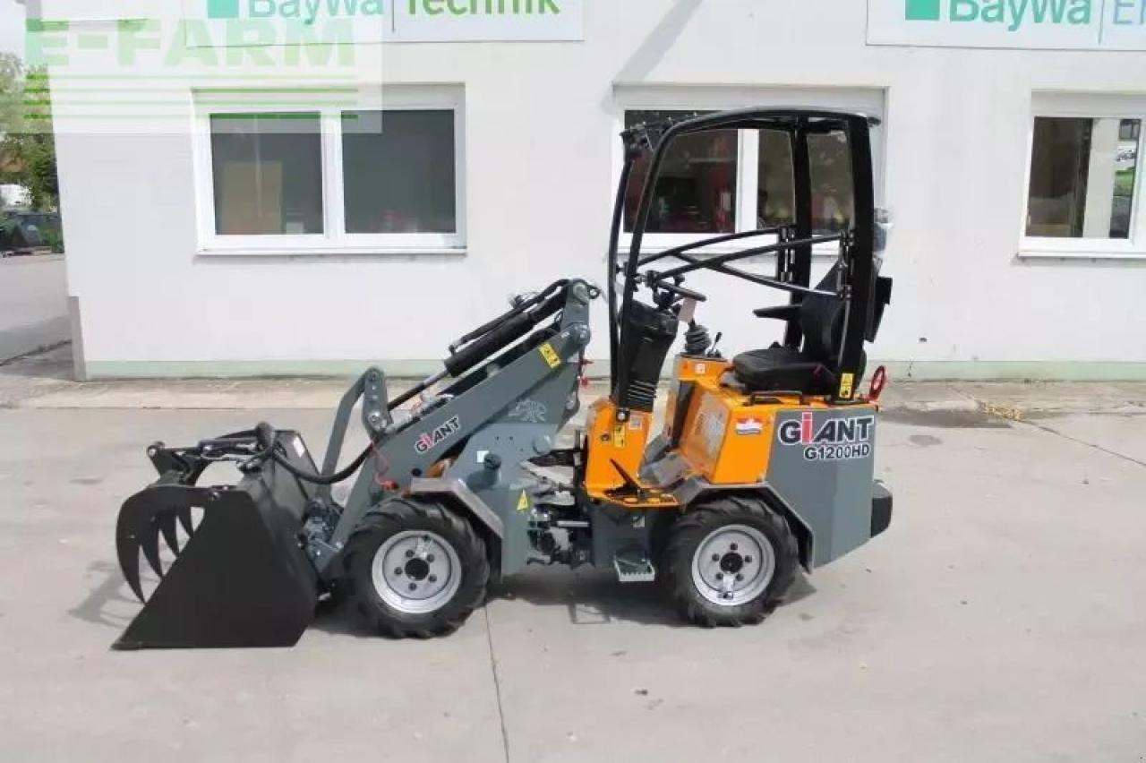 Giant g 1200 - Mini escavadeira: foto 2 Giant g 1200 - Mini escavadeira: foto 2