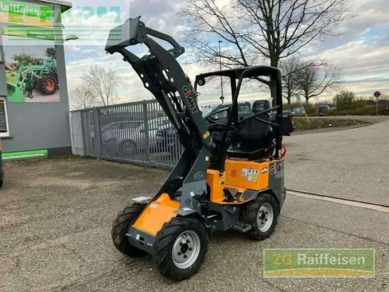 Giant g1200 - Mini escavadeira: foto 3 Giant g1200 - Mini escavadeira: foto 3