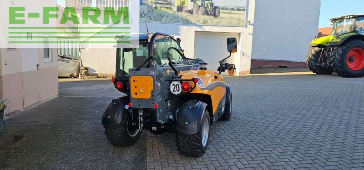 Giant gt 5048 teleskoplader euro aufnahme, pro inching + handgas - Empilhador telescópico: foto 5 Giant gt 5048 teleskoplader euro aufnahme, pro inching + handgas - Empilhador telescópico: foto 5