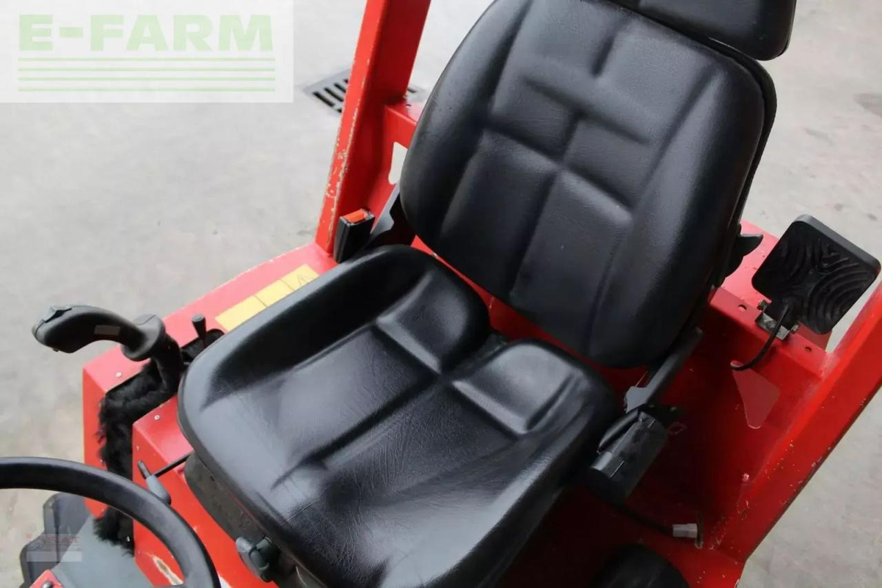 Carregadeira de rodas Giant hoflader d 335 t: foto 14 Carregadeira de rodas Giant hoflader d 335 t: foto 14