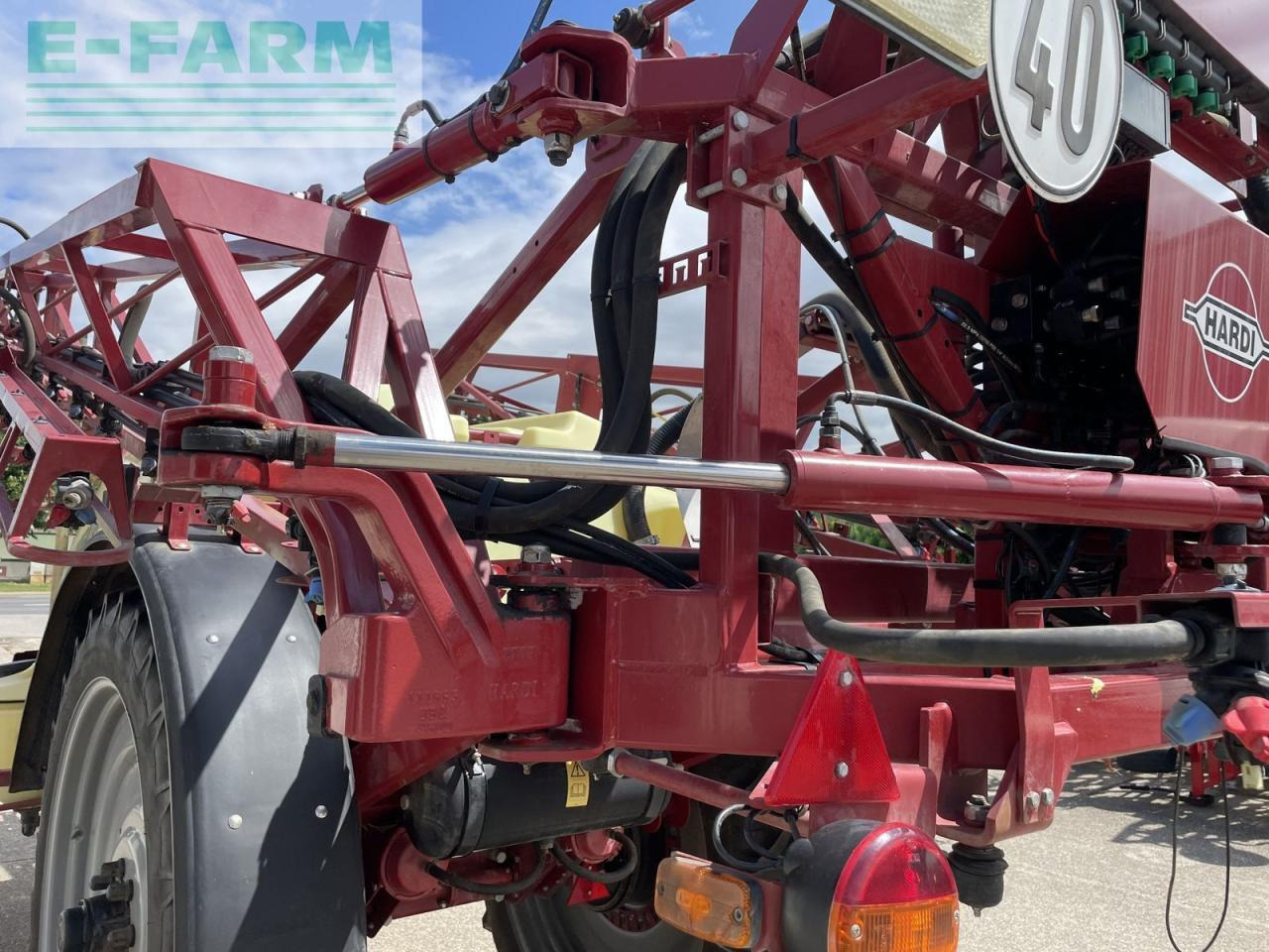 Hardi navigator 3000 - Pulverizador de arrastar: foto 4 Hardi navigator 3000 - Pulverizador de arrastar: foto 4