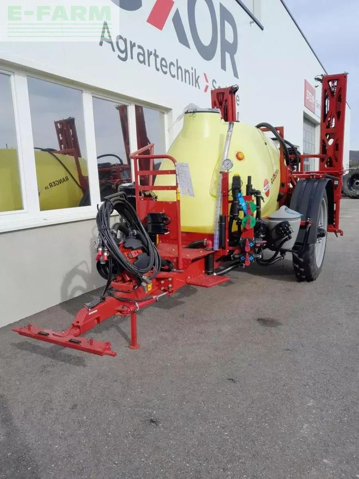 Hardi ranger 2500 - Pulverizador de arrastar: foto 2 Hardi ranger 2500 - Pulverizador de arrastar: foto 2