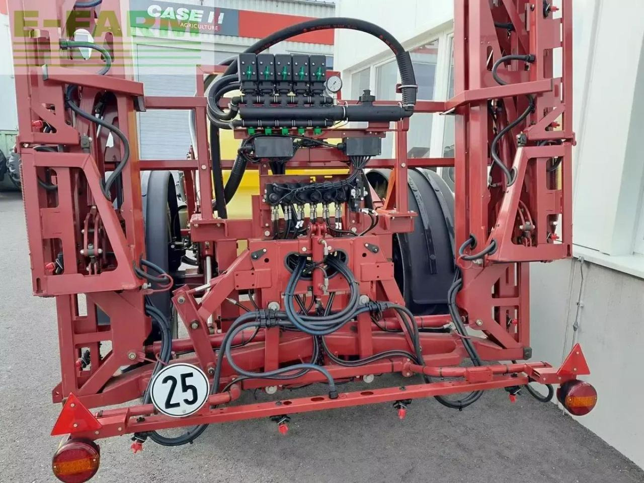 Hardi ranger 2500 - Pulverizador de arrastar: foto 4 Hardi ranger 2500 - Pulverizador de arrastar: foto 4