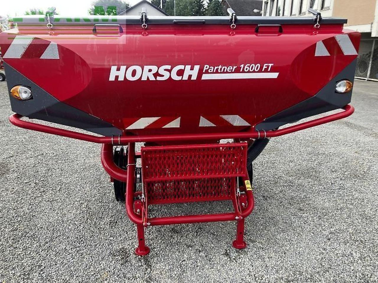 Horsch partner ft 1600 fronttank - Semeadeira: foto 1 Horsch partner ft 1600 fronttank - Semeadeira: foto 1