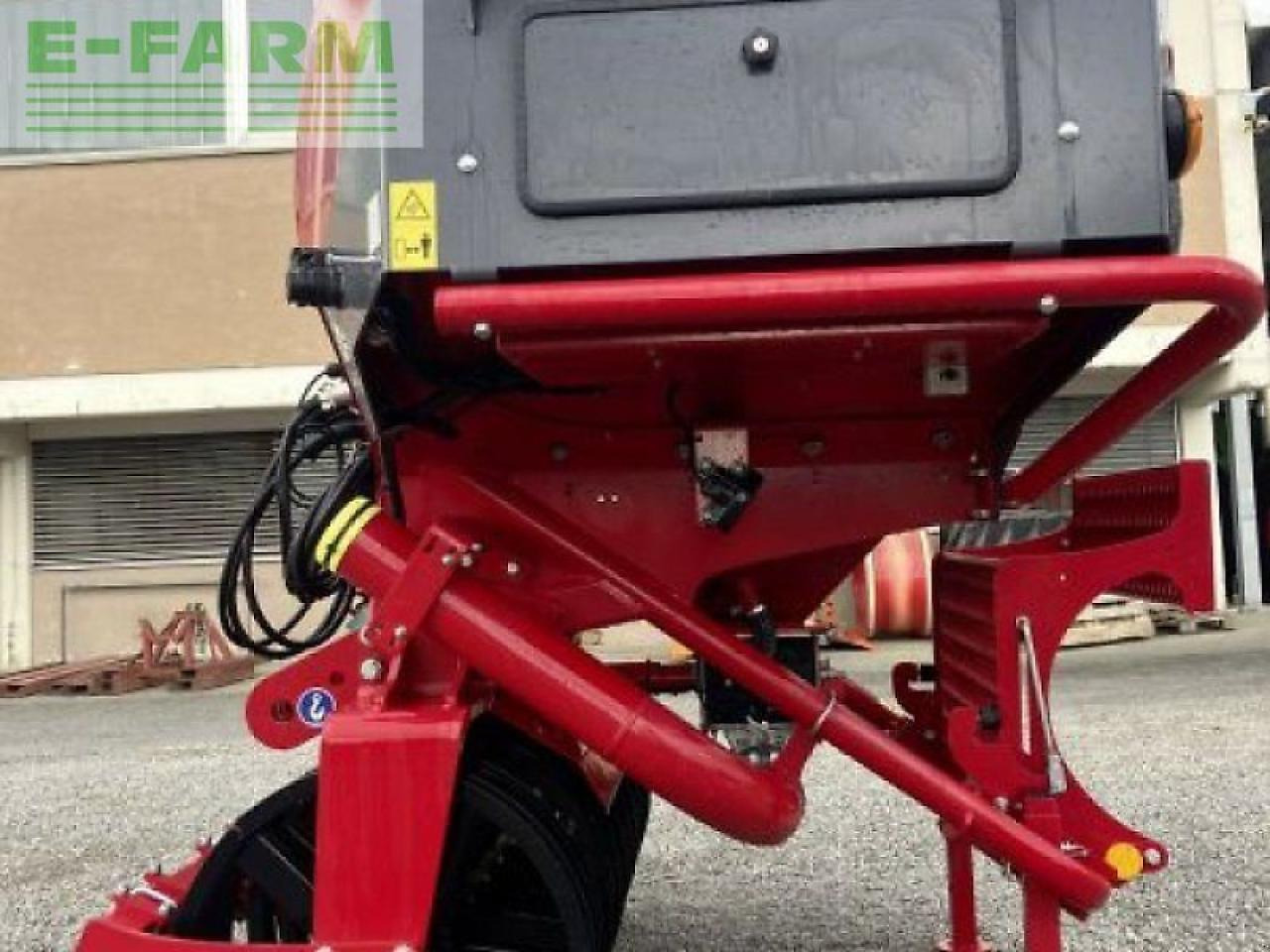 Horsch partner ft 1600 fronttank - Semeadeira: foto 2 Horsch partner ft 1600 fronttank - Semeadeira: foto 2
