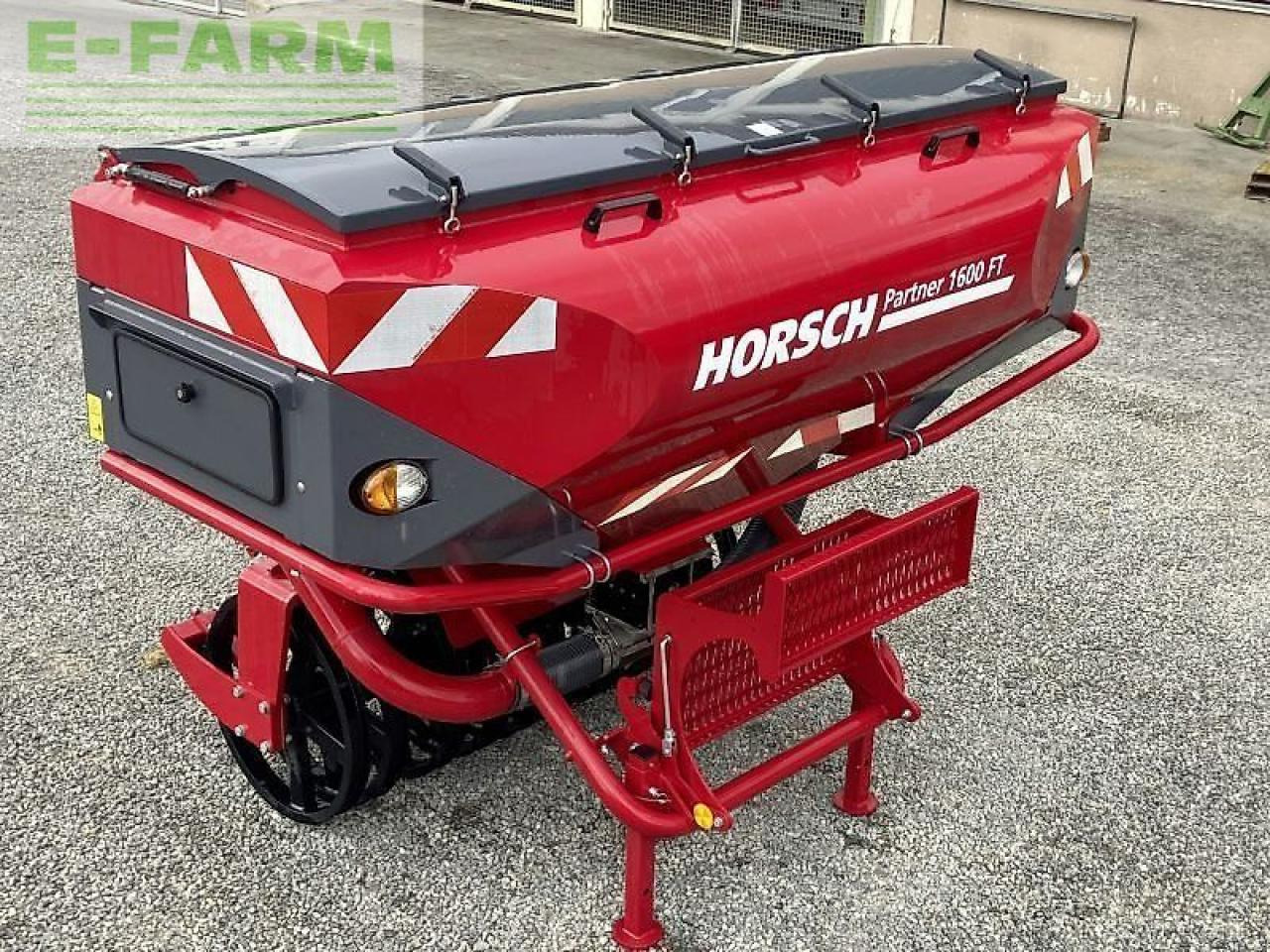 Horsch partner ft 1600 fronttank - Semeadeira: foto 4 Horsch partner ft 1600 fronttank - Semeadeira: foto 4