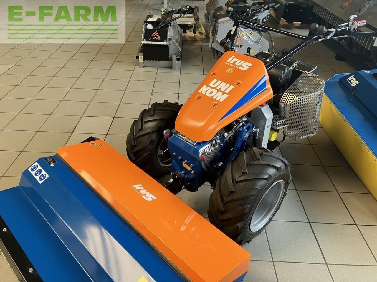 Irus unikom komfort 27,3 ps - Gadanheira: foto 2 Irus unikom komfort 27,3 ps - Gadanheira: foto 2