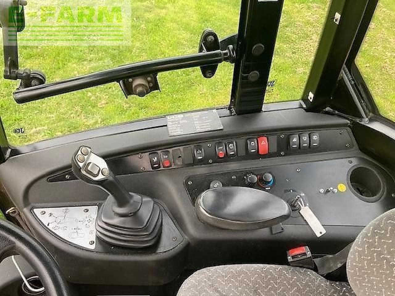 Mini escavadeira JCB 409: foto 12