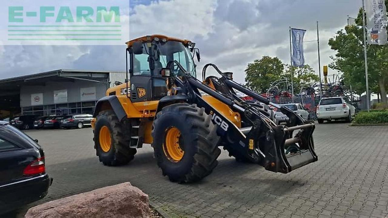 JCB 426 e ht agri highlift - Mini escavadeira: foto 4 JCB 426 e ht agri highlift - Mini escavadeira: foto 4
