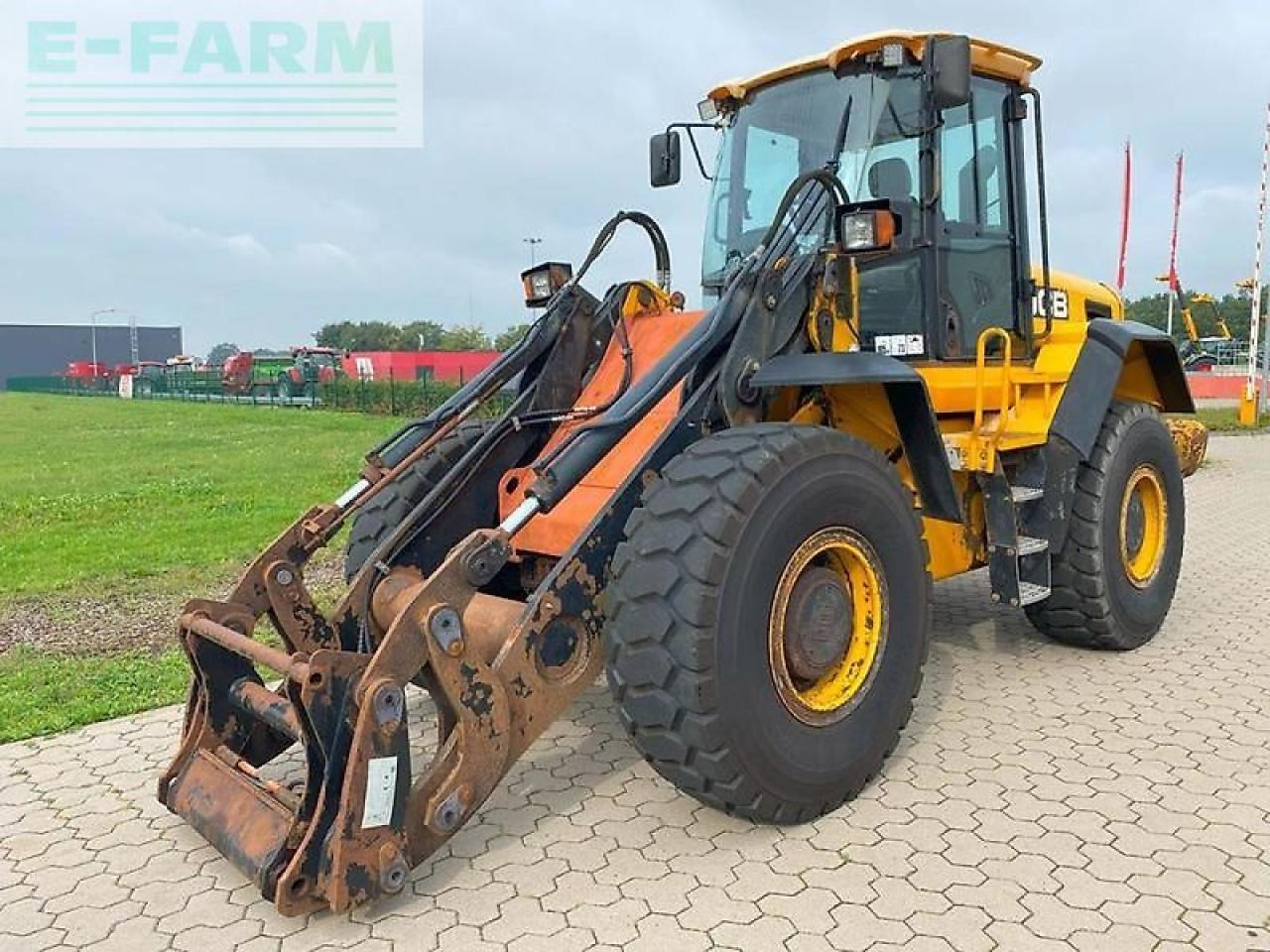 JCB 426e agri ht - Mini escavadeira: foto 1 JCB 426e agri ht - Mini escavadeira: foto 1