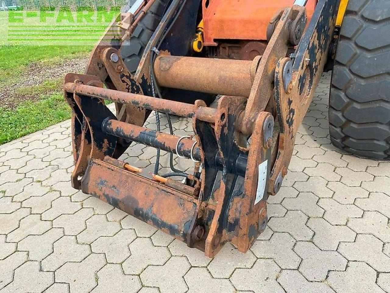 JCB 426e agri ht - Mini escavadeira: foto 2 JCB 426e agri ht - Mini escavadeira: foto 2