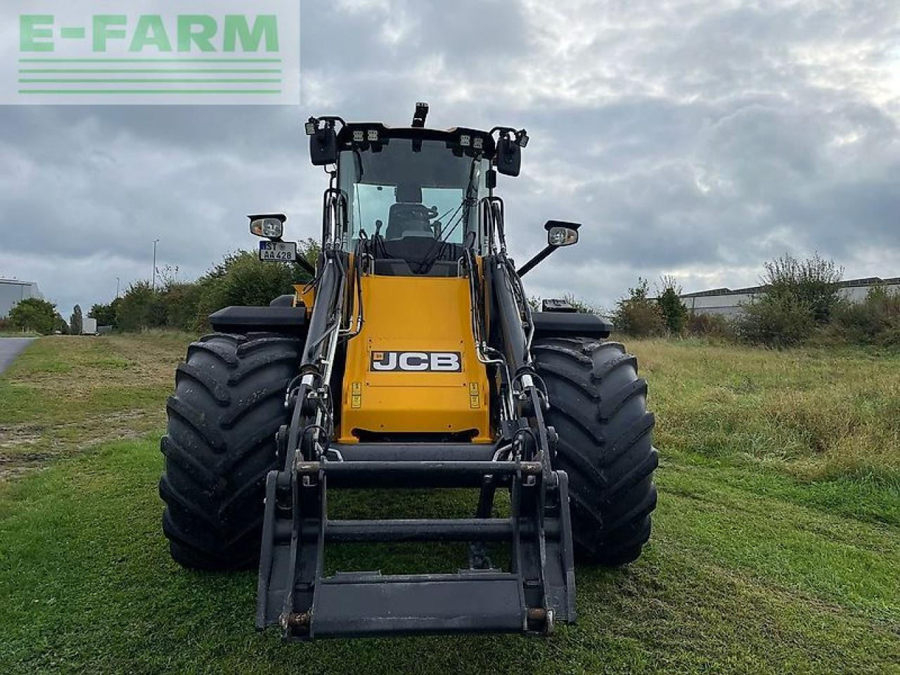 JCB 427 agri - Mini escavadeira: foto 2 JCB 427 agri - Mini escavadeira: foto 2