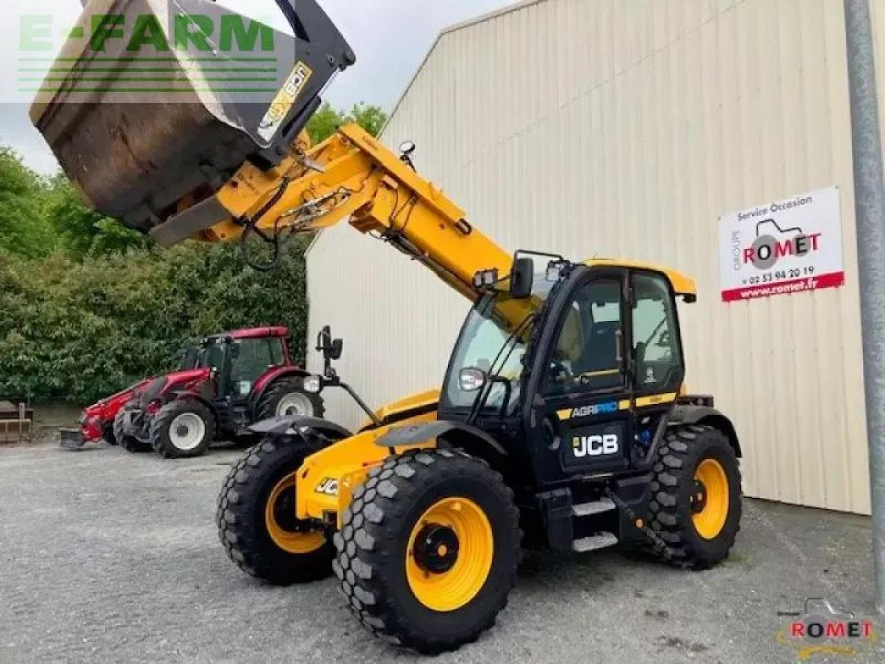 JCB 542-70 agripro - Empilhador telescópico: foto 1 JCB 542-70 agripro - Empilhador telescópico: foto 1