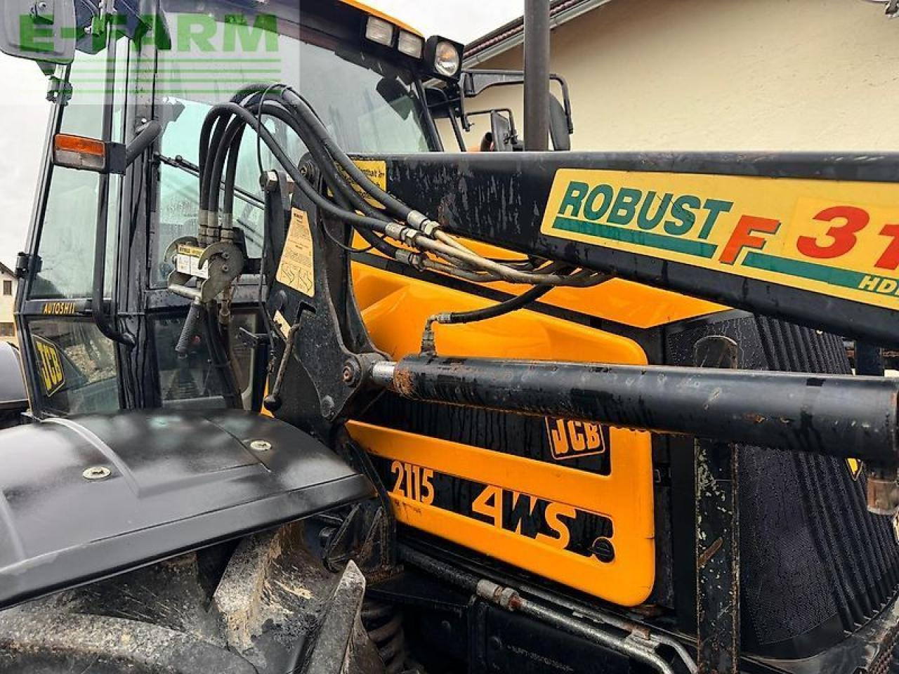 JCB fastrac 2115 / 4ws - Trator: foto 1 JCB fastrac 2115 / 4ws - Trator: foto 1