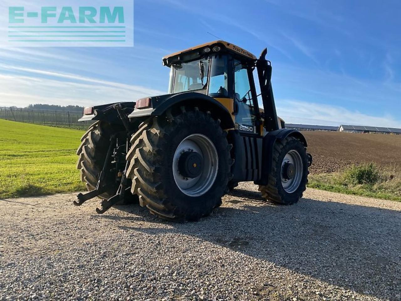 JCB fastrac 8250 - Trator: foto 3 JCB fastrac 8250 - Trator: foto 3