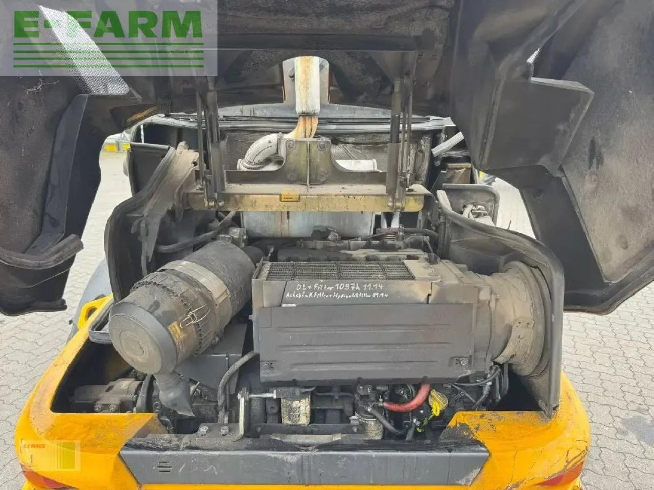Mini escavadeira JCB tm 220 agri tele: foto 7