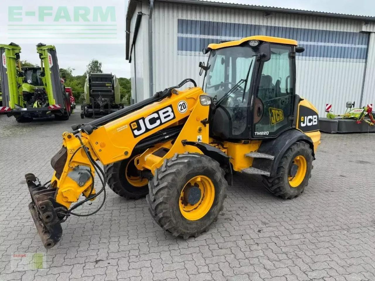JCB tm 220 agri tele - Mini escavadeira: foto 1 JCB tm 220 agri tele - Mini escavadeira: foto 1