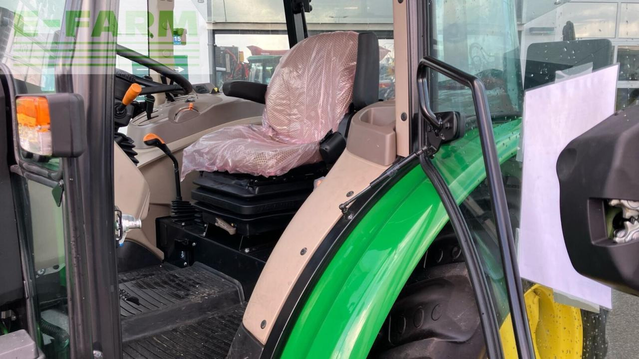 John Deere 5058e - Trator: foto 5 John Deere 5058e - Trator: foto 5