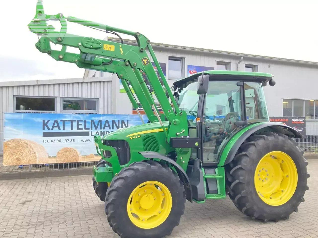 John Deere 5070 m - Trator: foto 2 John Deere 5070 m - Trator: foto 2