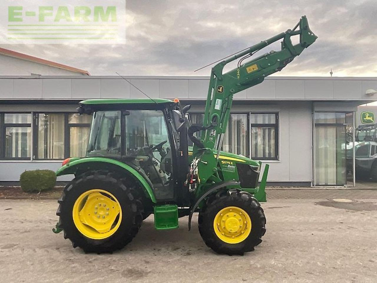 John Deere 5075 e - Trator: foto 2 John Deere 5075 e - Trator: foto 2