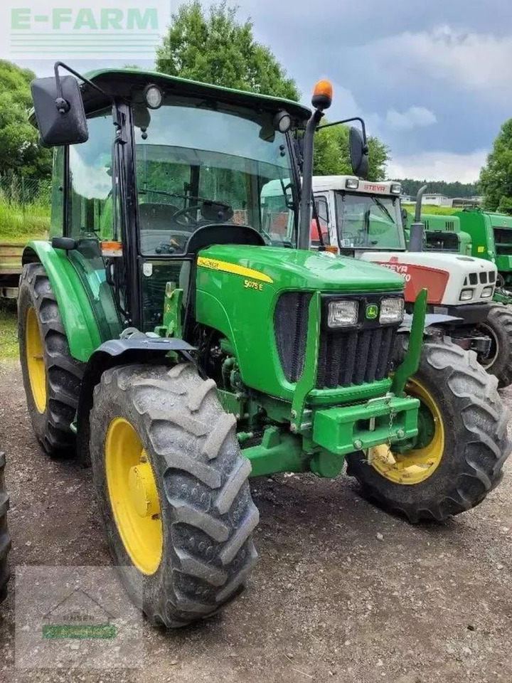 John Deere 5075 e - Trator: foto 2 John Deere 5075 e - Trator: foto 2