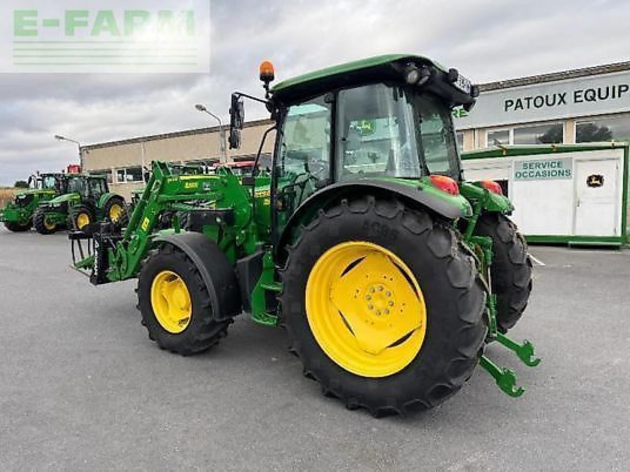 Trator John Deere 5090m: foto 6