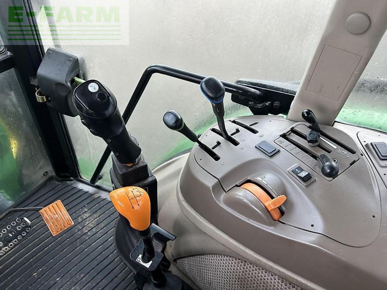 John Deere 5100m - Trator: foto 5 John Deere 5100m - Trator: foto 5