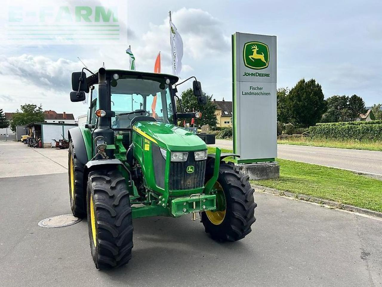 John Deere 5100m - Trator: foto 1 John Deere 5100m - Trator: foto 1