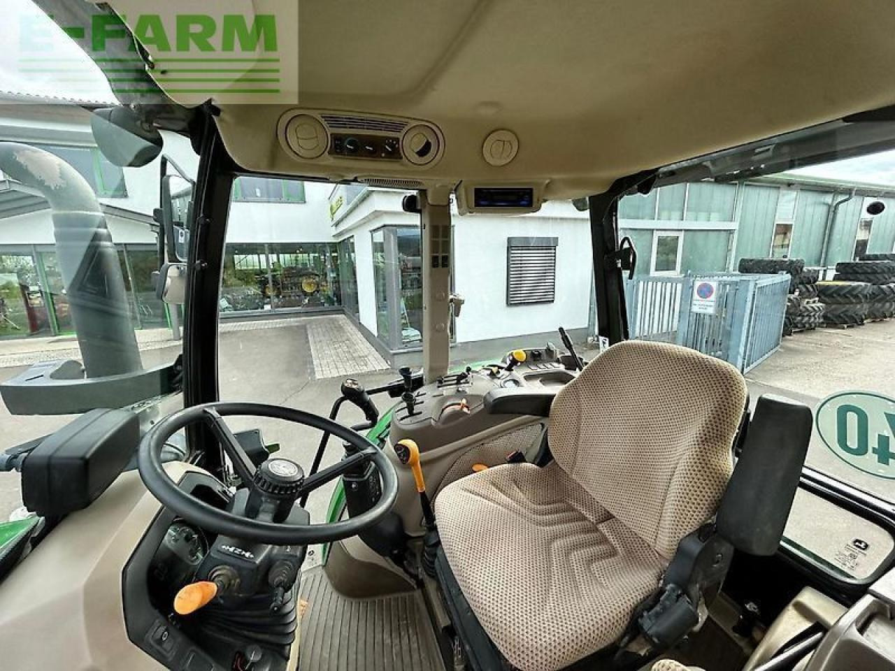 John Deere 5100m - Trator: foto 5 John Deere 5100m - Trator: foto 5