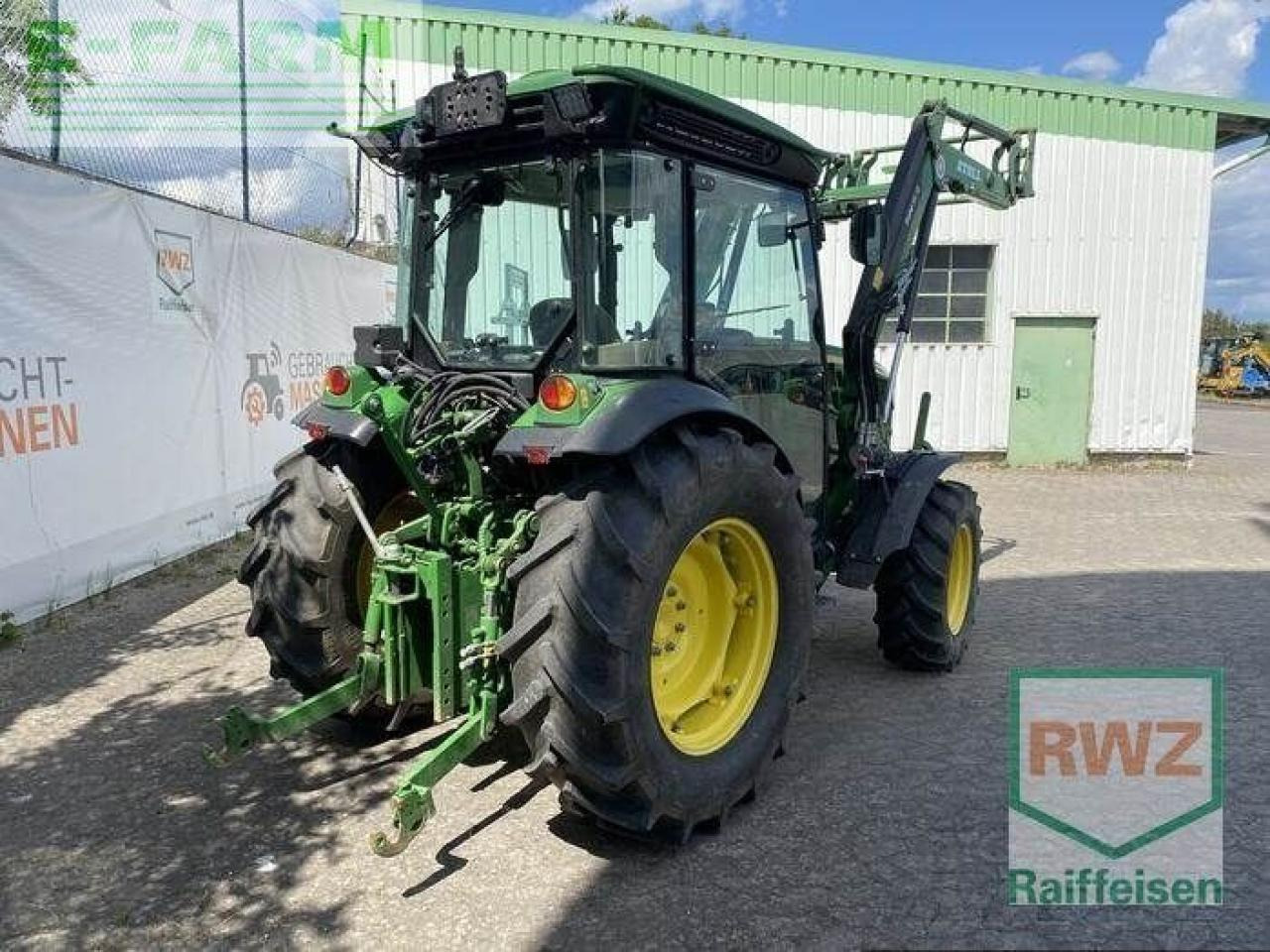 John Deere 5105 gf - Trator: foto 2 John Deere 5105 gf - Trator: foto 2