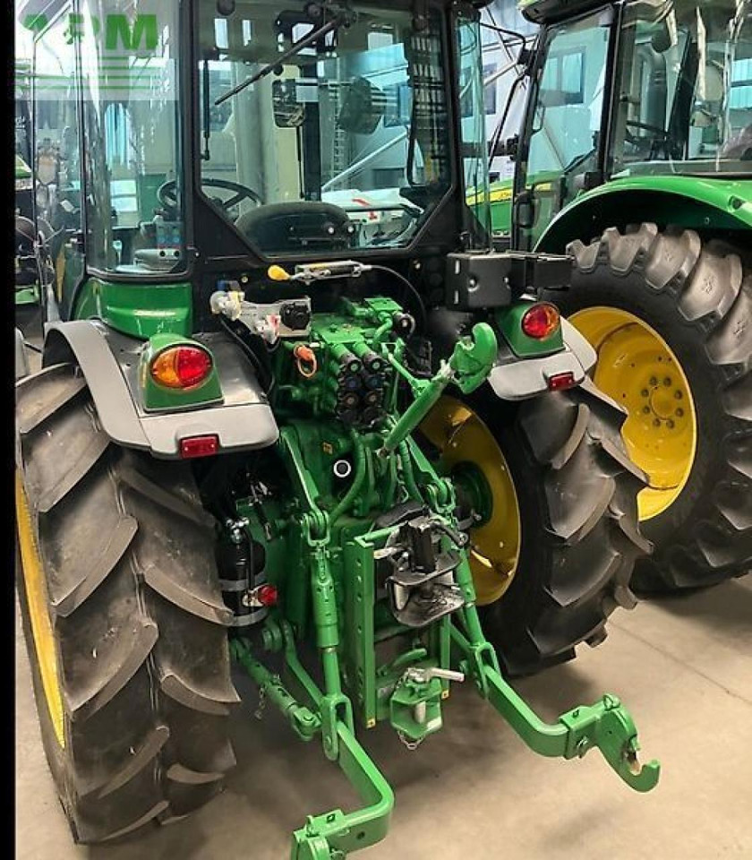 John Deere 5115gf - Trator: foto 3 John Deere 5115gf - Trator: foto 3