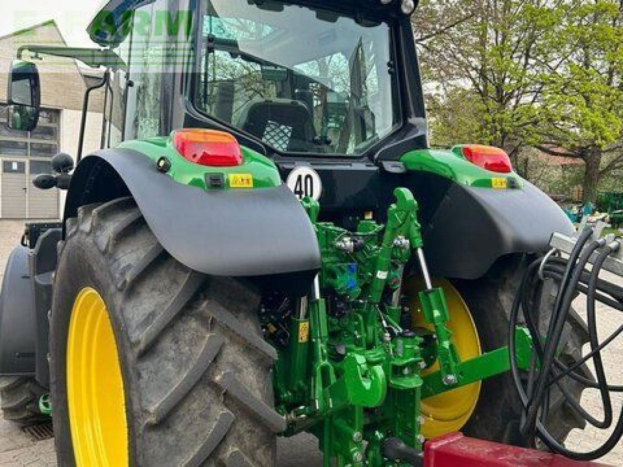 John Deere 6090m - Trator: foto 4 John Deere 6090m - Trator: foto 4
