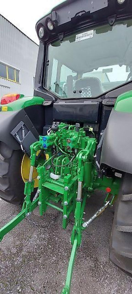 John Deere 6090m - Trator: foto 3 John Deere 6090m - Trator: foto 3