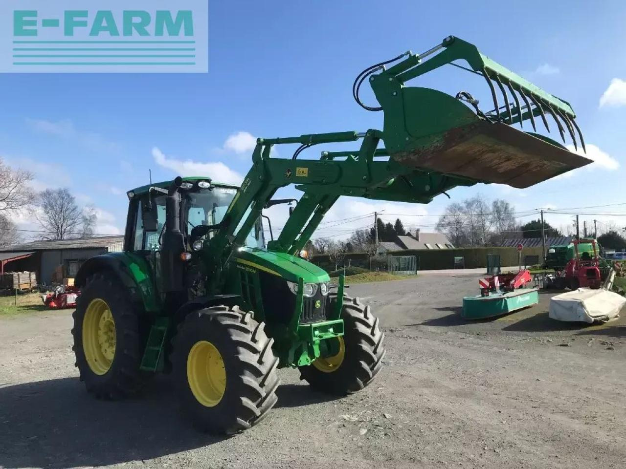 John Deere 6100 m command quad - Trator: foto 2 John Deere 6100 m command quad - Trator: foto 2