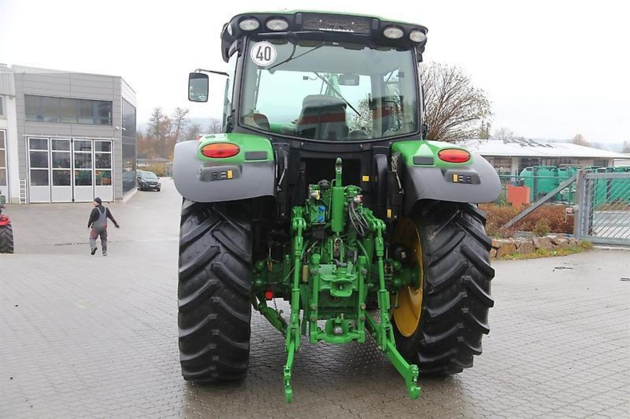 John Deere 6115 r - Trator: foto 3 John Deere 6115 r - Trator: foto 3