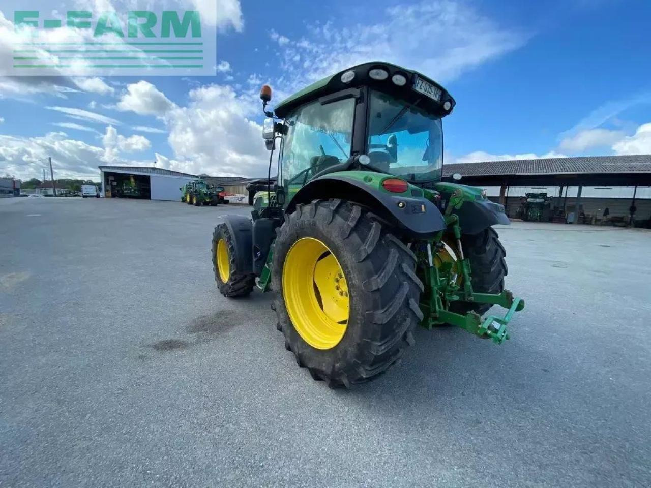 John Deere 6120 r powerquad + - Trator: foto 3 John Deere 6120 r powerquad + - Trator: foto 3