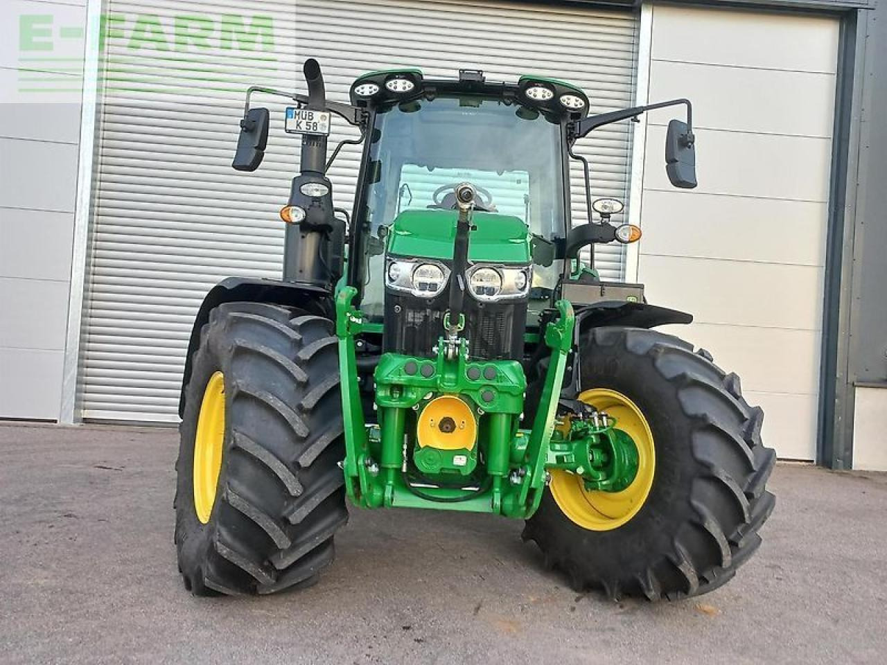 John Deere 6120m - Trator: foto 2 John Deere 6120m - Trator: foto 2