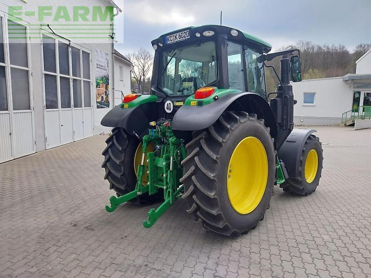 John Deere 6120m - Trator: foto 3 John Deere 6120m - Trator: foto 3