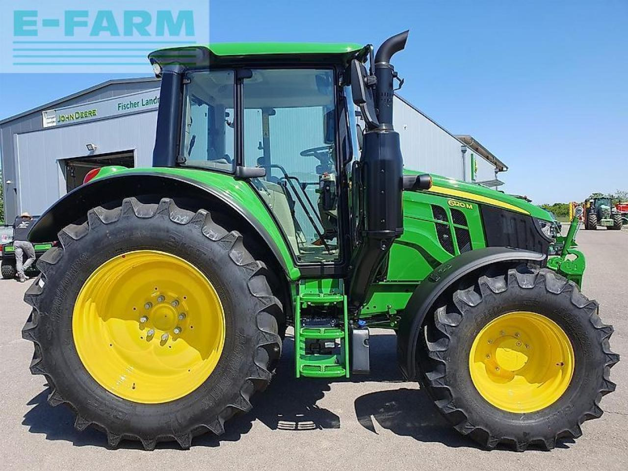 John Deere 6120m aq+ - Trator: foto 2 John Deere 6120m aq+ - Trator: foto 2