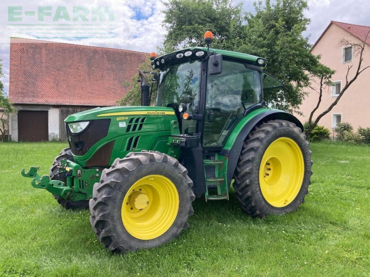 John Deere 6125r - Trator: foto 1 John Deere 6125r - Trator: foto 1