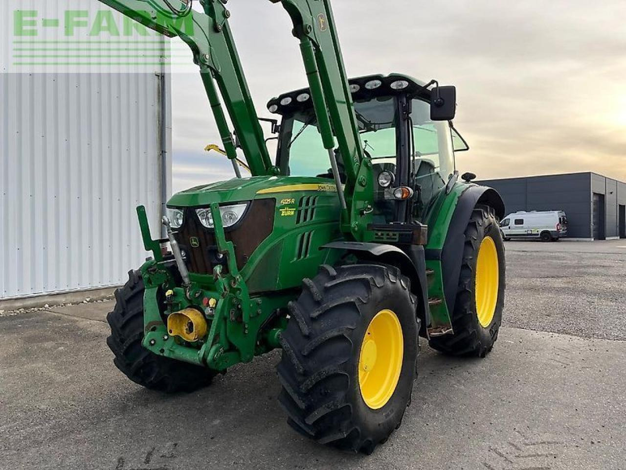 John Deere 6125r - Trator: foto 2 John Deere 6125r - Trator: foto 2