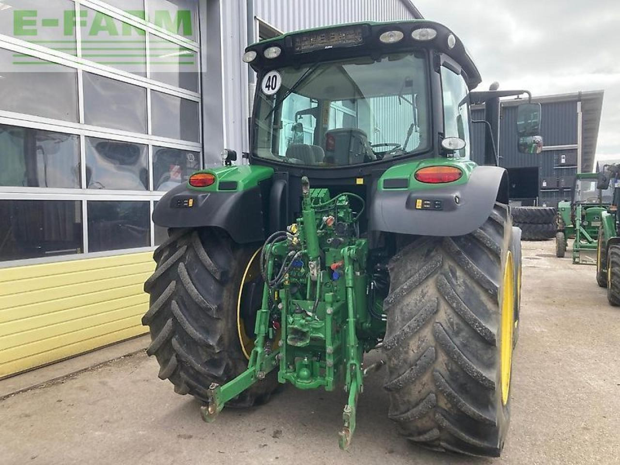 John Deere 6130r - Trator: foto 4 John Deere 6130r - Trator: foto 4
